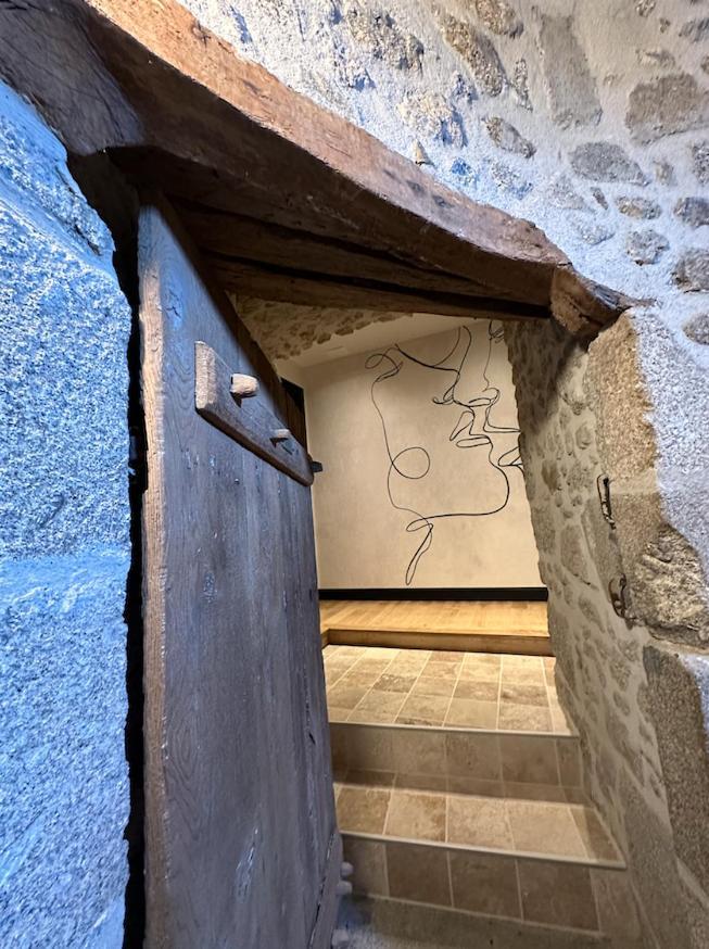 Chateau De La Borde A Ussel, Centre-Ville, Proche Autoroute A89 유셀 외부 사진